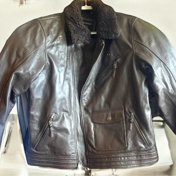 NWT Harley Davidson XL leather “Maverick”
